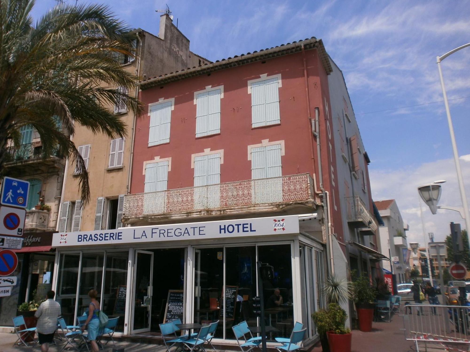 Hotel Restaurant La Fregate لا سين سور مير المظهر الخارجي الصورة
