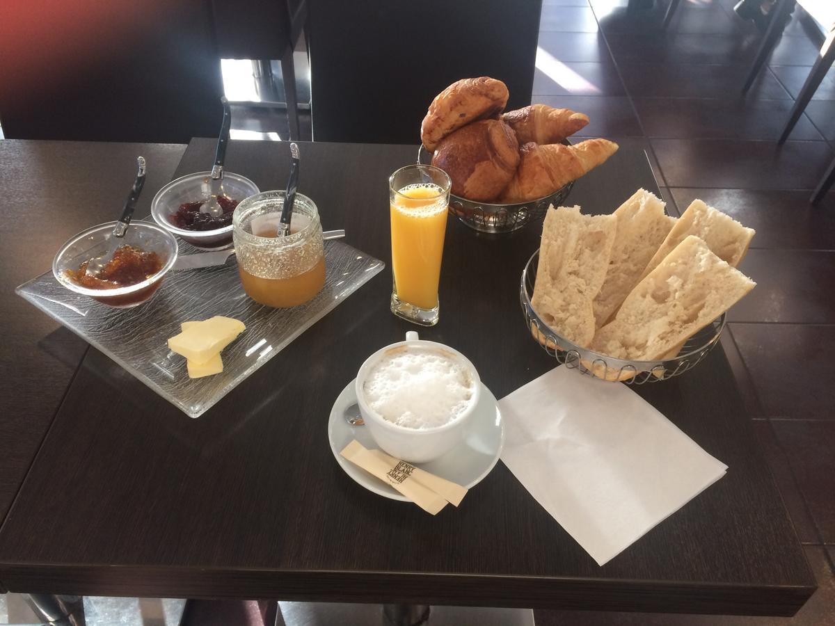 Hotel Restaurant La Fregate لا سين سور مير المظهر الخارجي الصورة